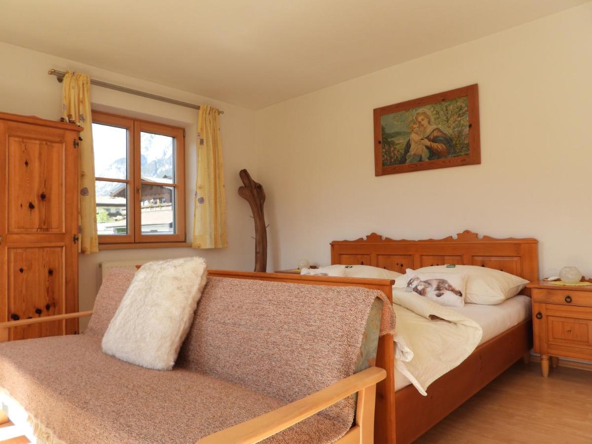 Bio-Bauernhof Einberghof Apartment Pfarrwerfen Ngoại thất bức ảnh