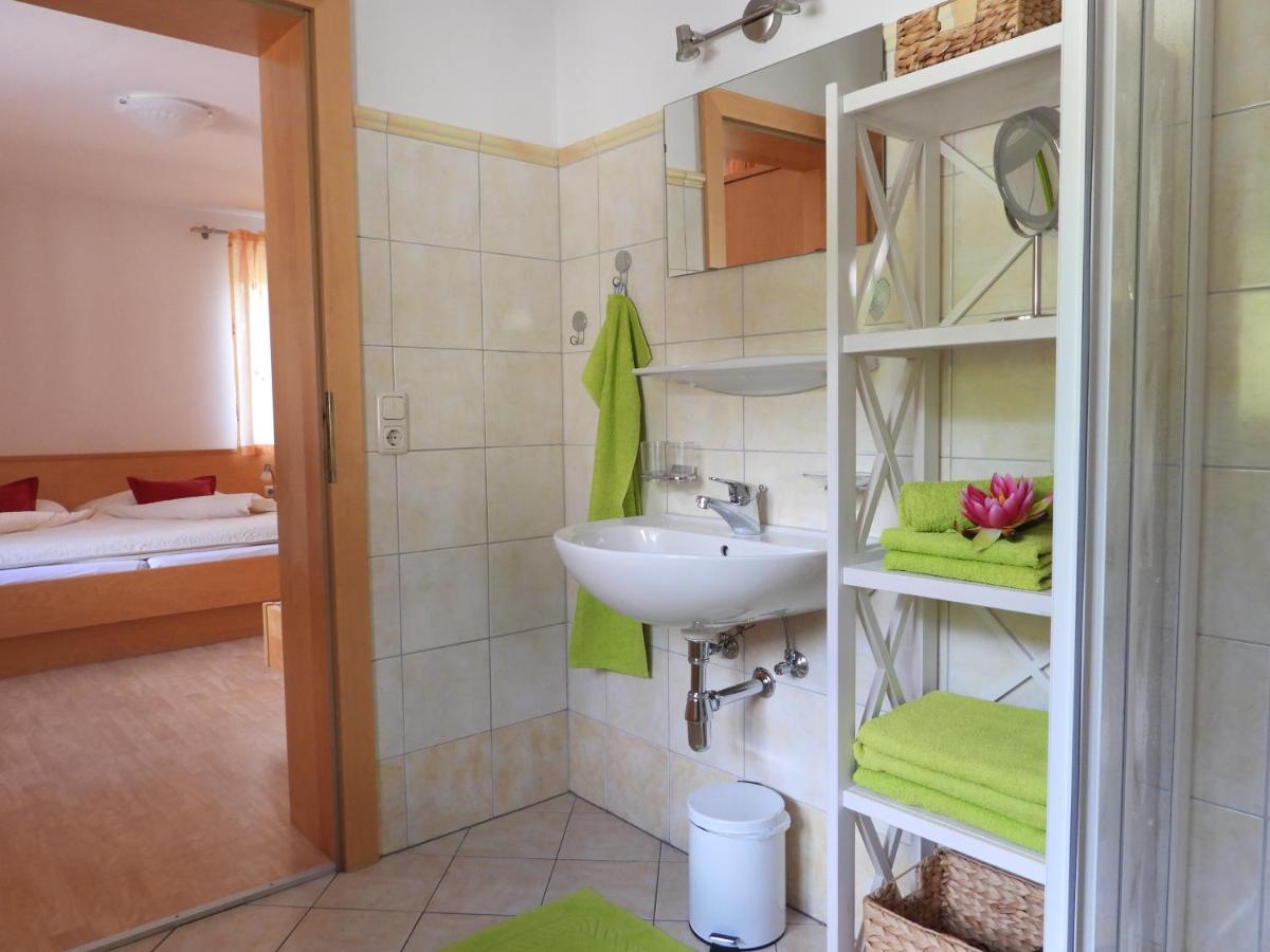 Bio-Bauernhof Einberghof Apartment Pfarrwerfen Ngoại thất bức ảnh