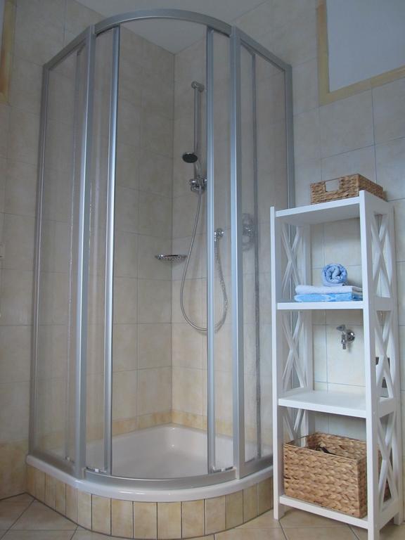 Bio-Bauernhof Einberghof Apartment Pfarrwerfen Phòng bức ảnh