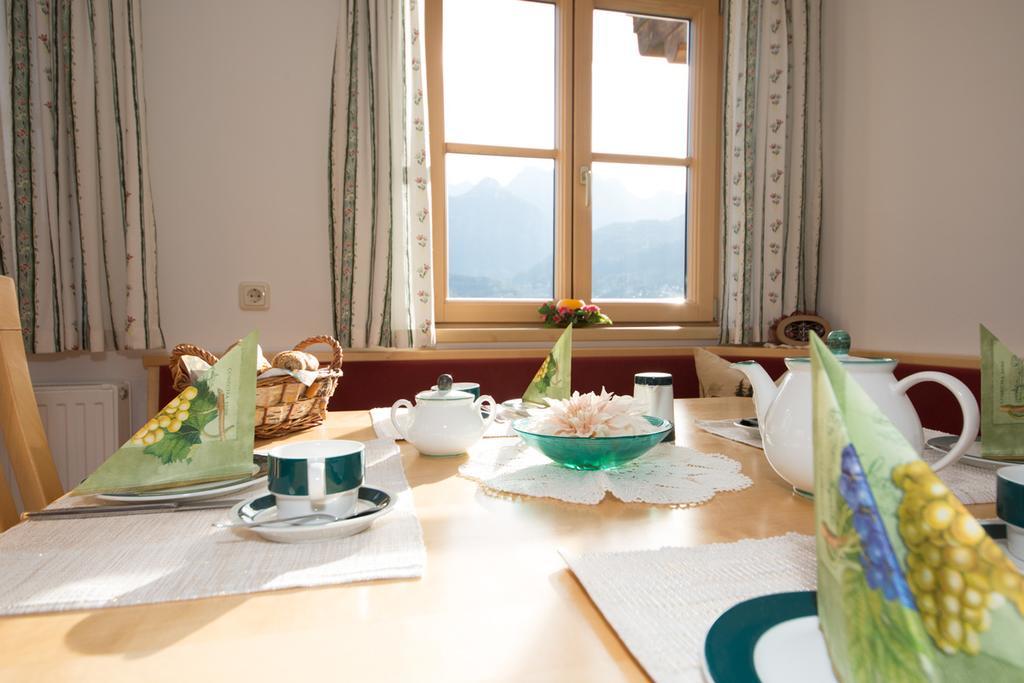 Bio-Bauernhof Einberghof Apartment Pfarrwerfen Ngoại thất bức ảnh